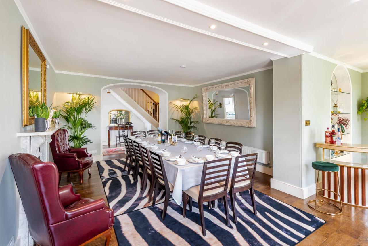 Cotswold Manor House - Country House Retreat With Hot Tub, Ideal For Large Groups Petty France Екстериор снимка