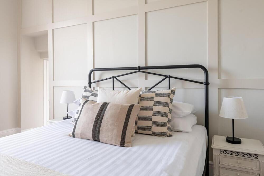 Cotswold Manor House - Country House Retreat With Hot Tub, Ideal For Large Groups Petty France Екстериор снимка