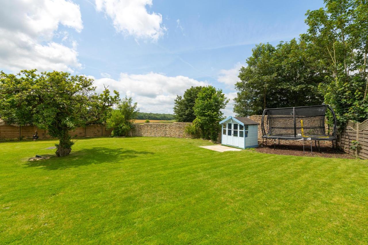 Cotswold Manor House - Country House Retreat With Hot Tub, Ideal For Large Groups Petty France Екстериор снимка